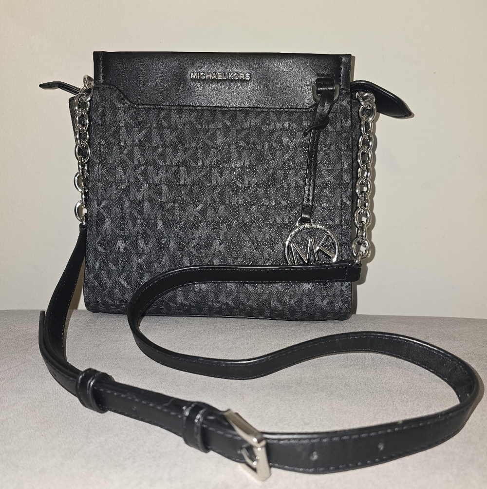 Michael Kors‎ Graham North Messenger BlackBag W/ Card Wallet - Picture 2 of 11
